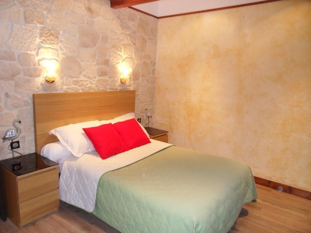 Savoy Hotel Le Bourget-du-Lac Room photo